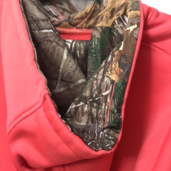 Camo/coral hoodie - Picture 2 of 2